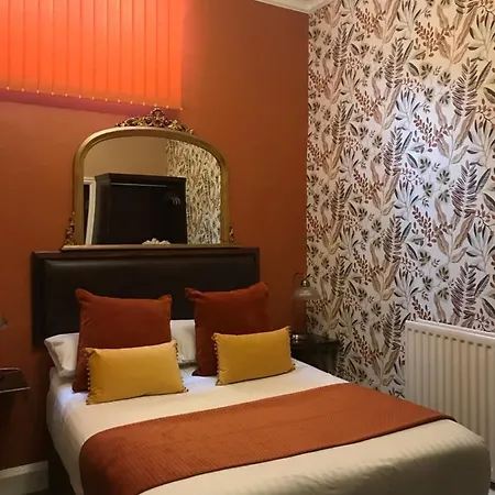 The Exhibition Frühstückspension