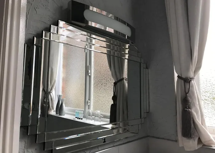 The Exhibition 3* يورك