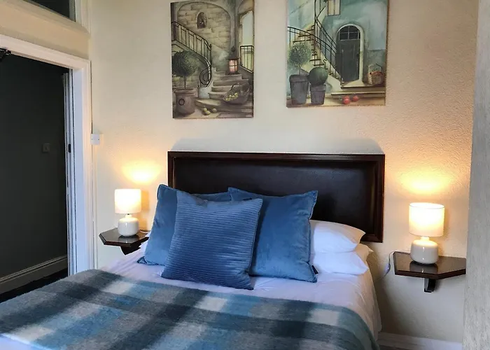 The Exhibition 3* يورك