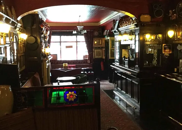 The Exhibition يورك