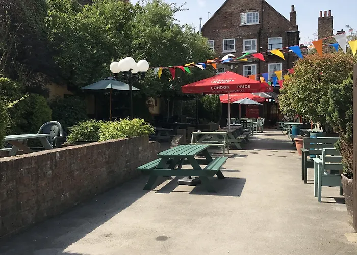 فندق مبيت وإفطار The Exhibition يورك