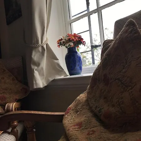 The Exhibition Bed & Breakfast 3*